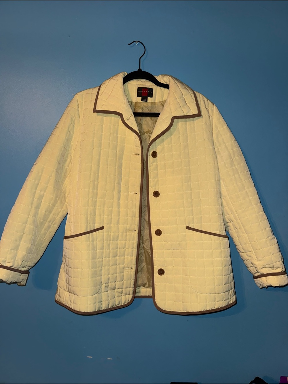 Gallery Cream Quilted Puffer Jacket with Brown Trim